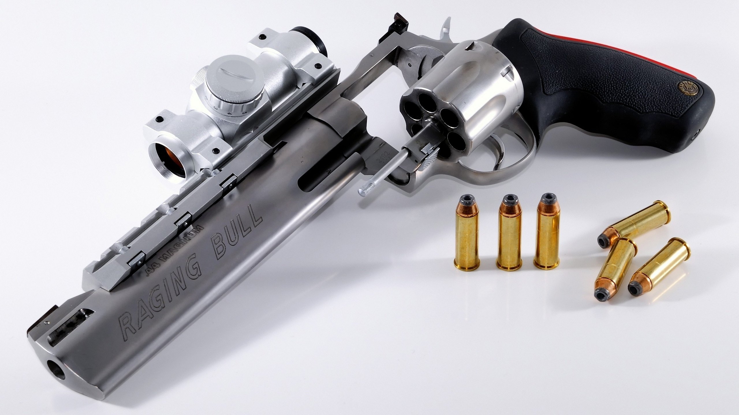 乐鱼体育官网-五大联赛争冠球队是否比保级球队更依赖控球节奏，五大联赛榜首