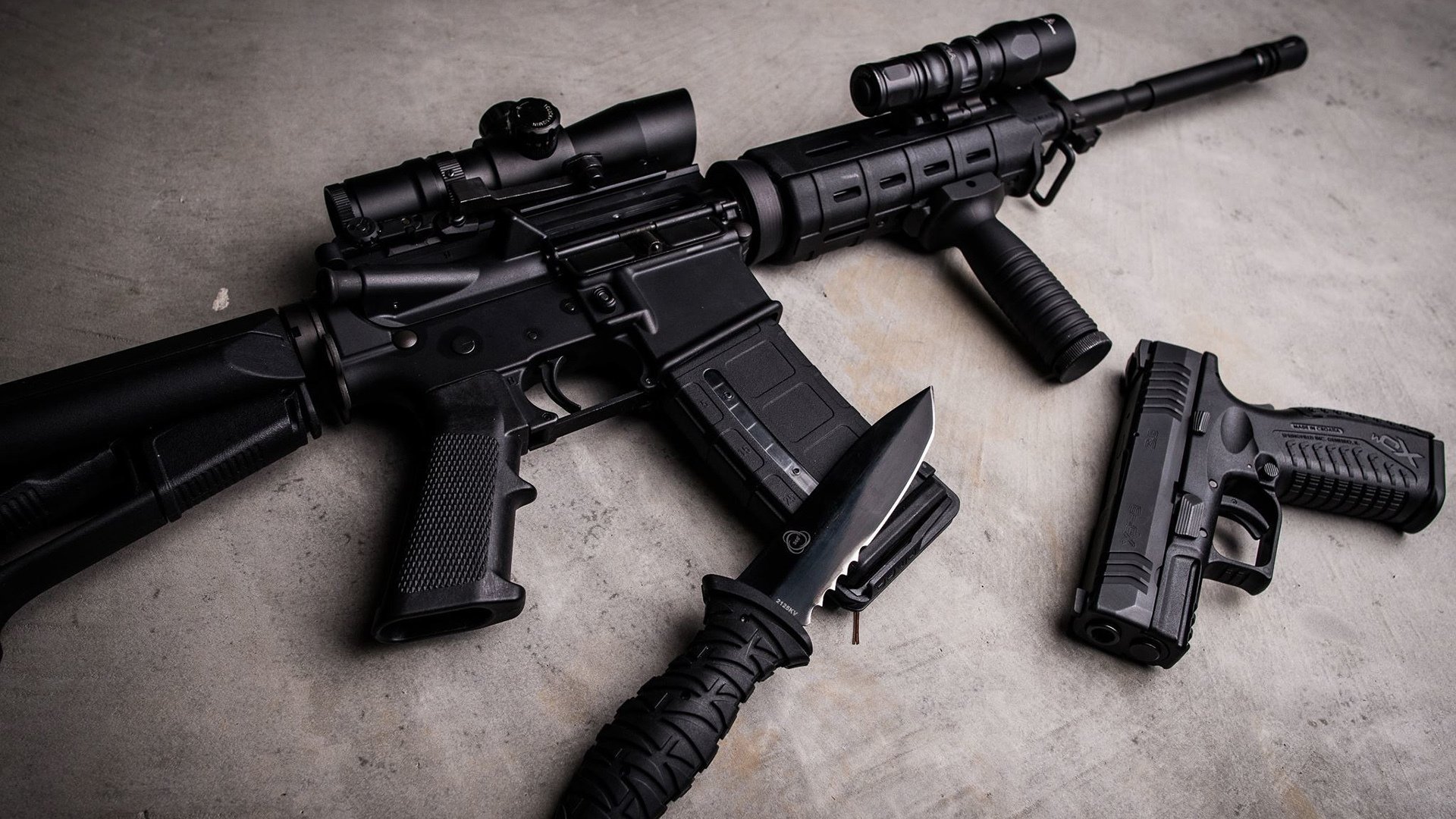 本菲卡前锋贡萨洛·拉莫斯完成致胜一球